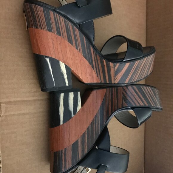$675 JIMMY CHOO MULTICOLOR PLATFORM WOOD SANDAL PATENT STRAPS SIZE 35 WORN ONCE - Picture 2 of 7